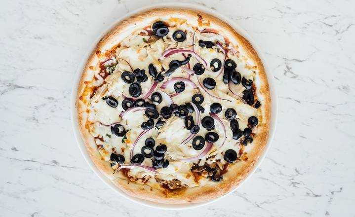*NOUVEAU* PIZZA 10'' Poulet. *NEW* 10" Chicken Pizza