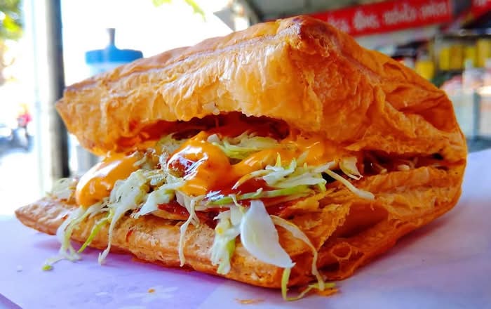 Pizza patty