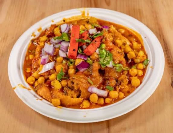 Samosa Chaat with Chana