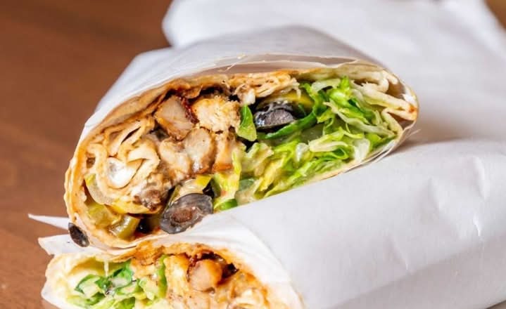 Chicken Caesar Large