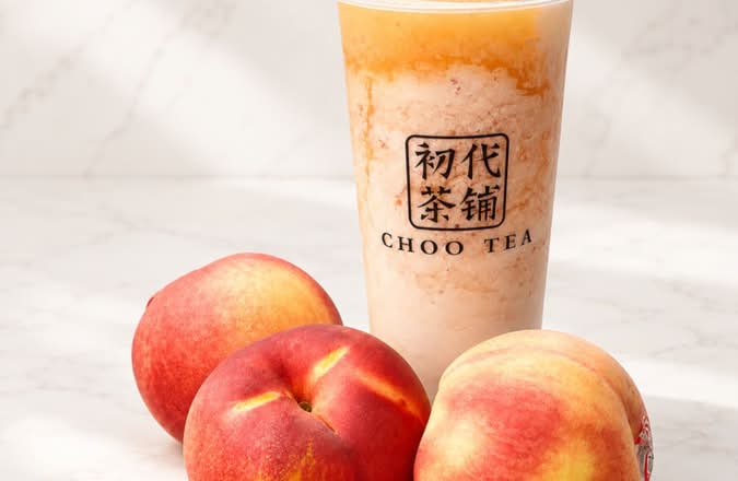 Juicy Peach Tornado W. Cheesy Cream
