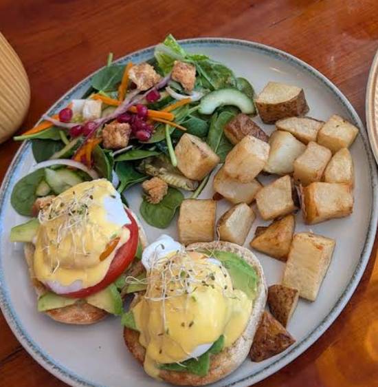 Avocado Tomato Benedict