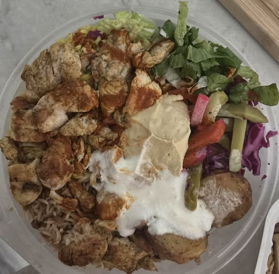 Souvlaki (Shish Taouk) Plate