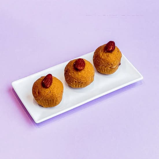 BESAN LADDU
