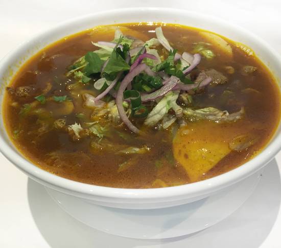 E5. Hue Beef with Rice Noodle Soup