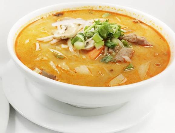 S14. Tom Yum Beef Pho