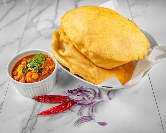 Chana Bhatura