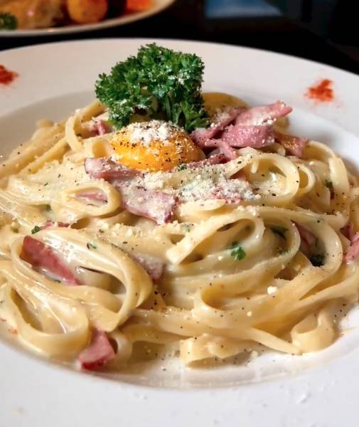 Fettuccini Carbonara
