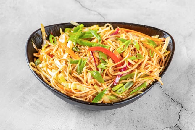 Chicken Hakka Noodles