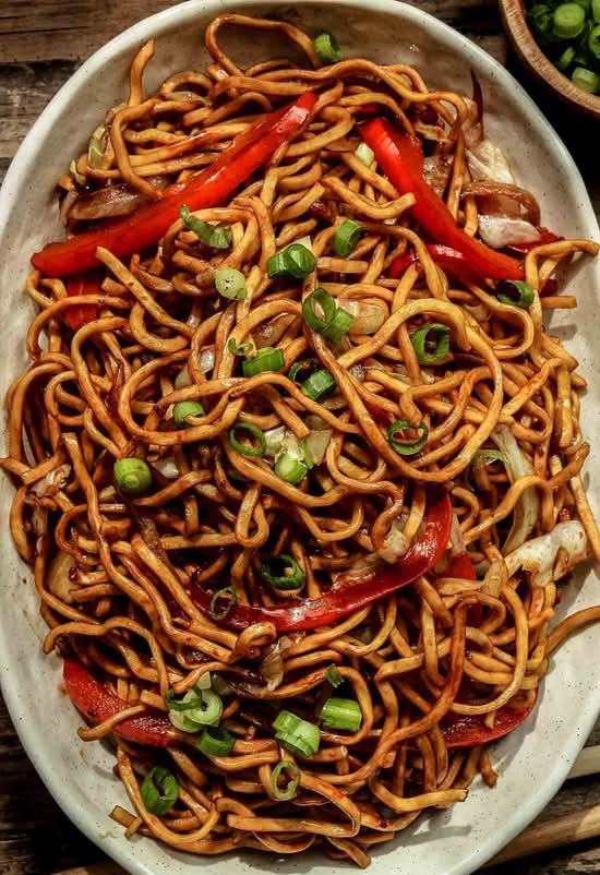 Veg Schezwan Noodles
