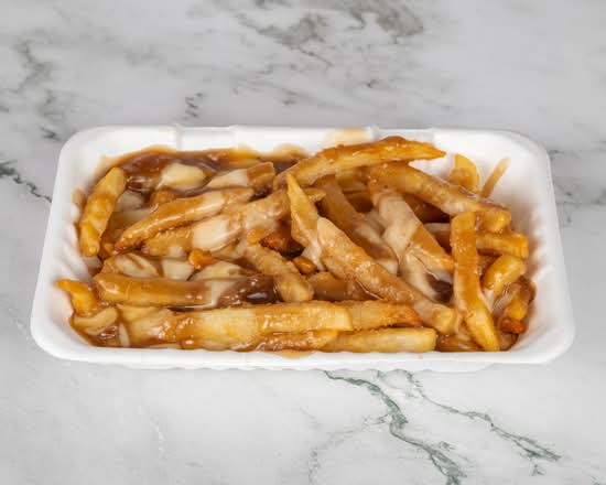 Classic Poutine