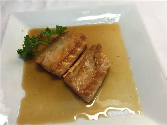 Grilled Salmon Belly(5)