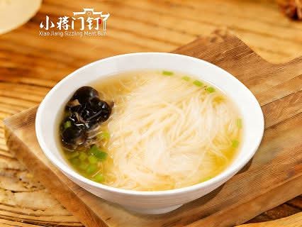 Rice Noodles In Chicken Broth