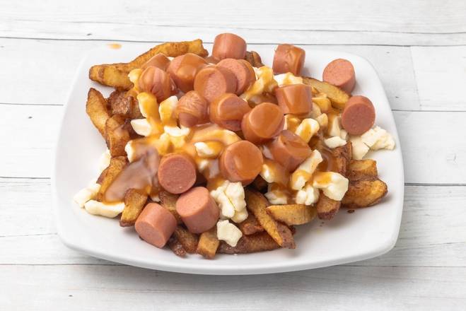 Poutine Au Hot Dog (Hot Dog Poutine)