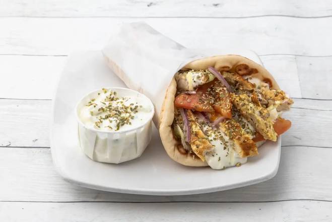 Pita Au Poulet (Chicken Pita)