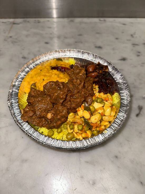 Veggie small 3 rice and curry