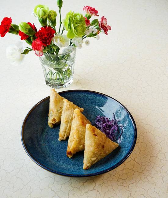 Pork & Shrimp Spring Rolls 4 Pcs
