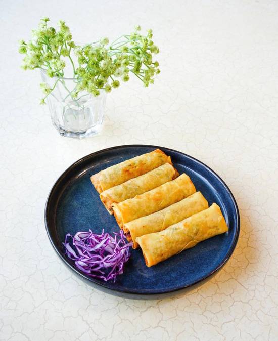 Pork Spring Rolls 4 Pcs