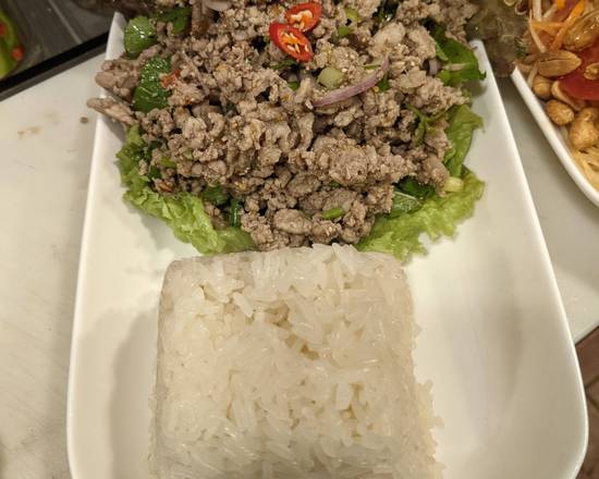 17. Spicy Chicken Salad (Lab Kai) with chicken heart