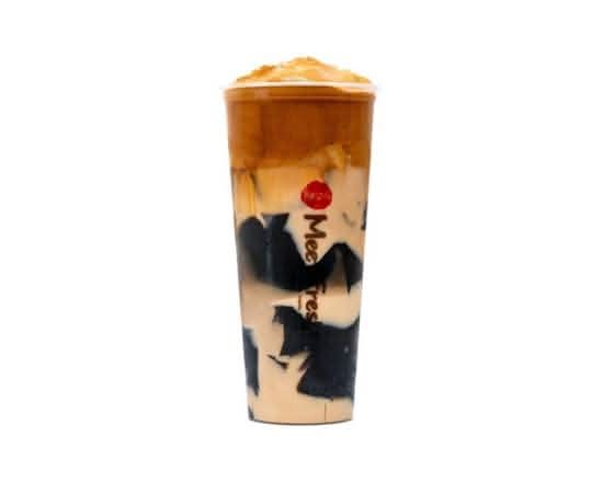 Dalgona Milk Tea with Grass Jelly