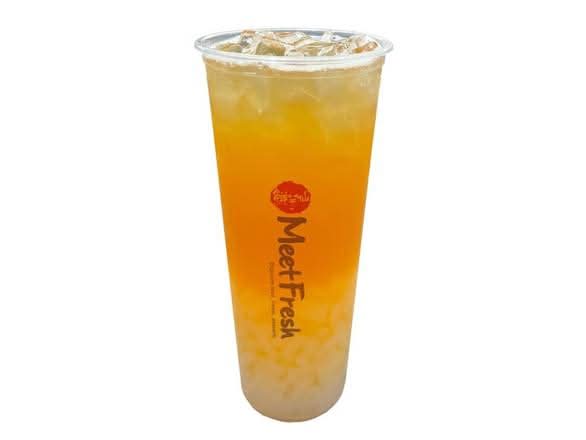 Peach Green Tea with Coconut Jelly