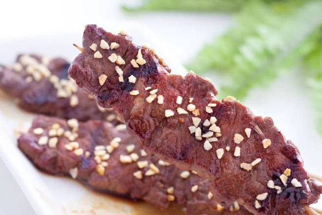 Garlic Beef 2 skewers