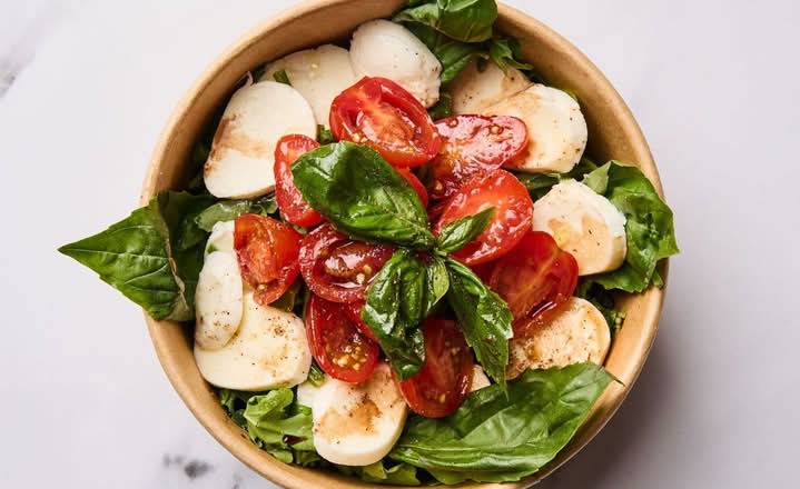 Tomato Caprese Salad