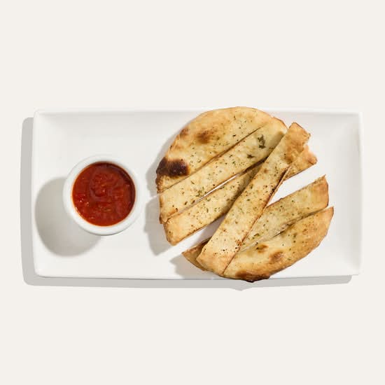Bâtonnets à l'ail (6 mcx) / Garlic Sticks (6 pcs)