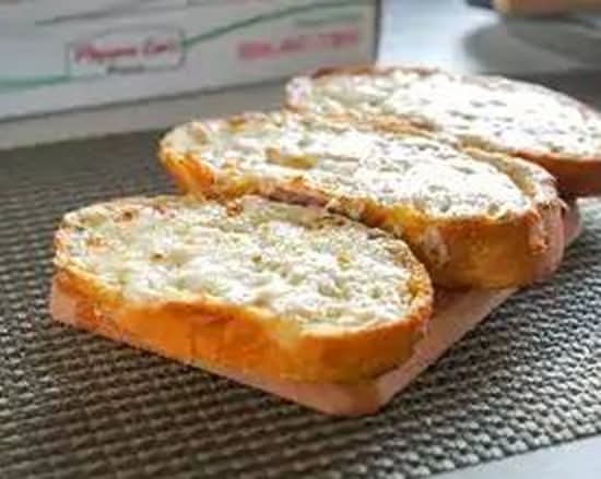 Mozza Bread Slice