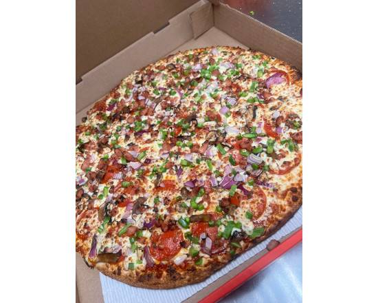 deluxe pizza