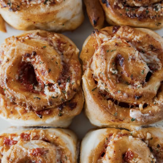 Cheeze Pizza Rolls (4 pcs)