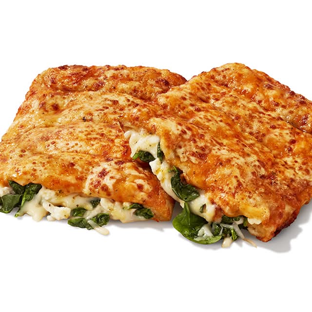 Pain CheeZZy de Domino’s Pizza, farcis aux épinards et à la feta / Domino’s Pizza Stuffed Cheesy Bread with Spinach & Feta