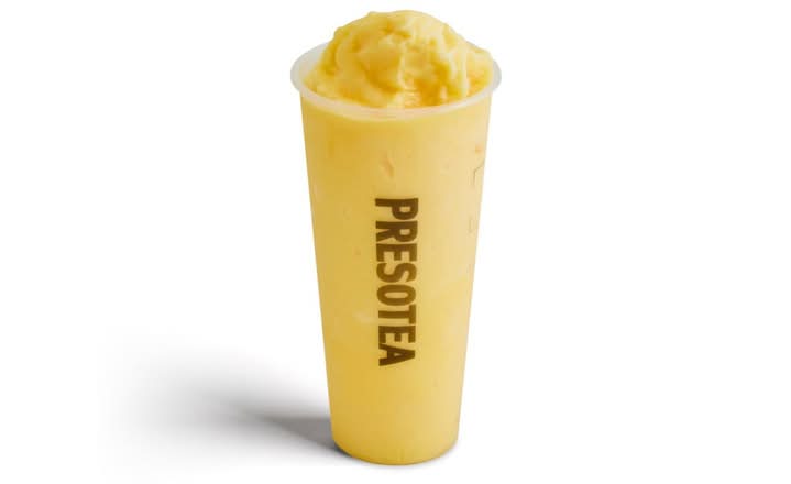 Frappé glacé mangue-ananas / Fresh Pineapple Mango Slush