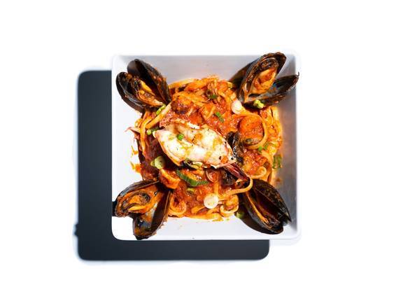 Pâtes aux Fruits de Mer/Seafood Pasta