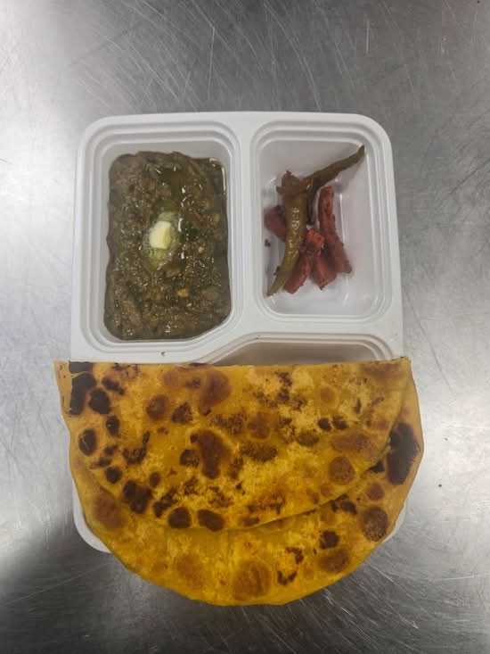 Saag & Makki Di Roti