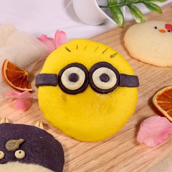 Mochi Cookie - Minion - Strawberry Banana