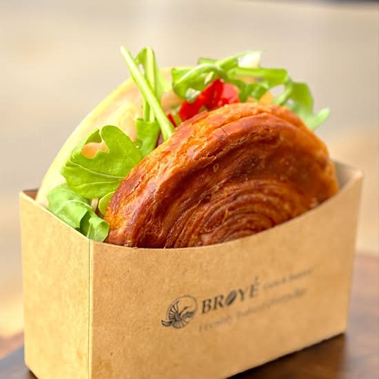 Supreme - Free Range Turkey Croissant