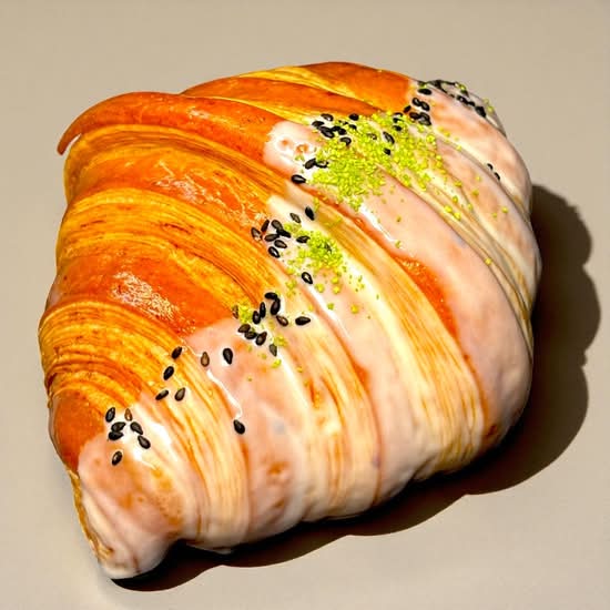 Croissant - Black Sesame Hojicha