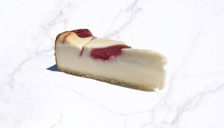 STRAWBERRY CHEESECAKE
