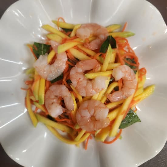 15. Mango Salad (Gỏi Xoài)
