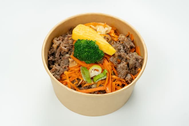 Bulgogi Beef Rice Bowl (불고기 덮바)