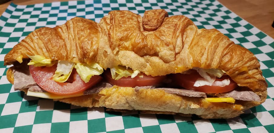 Roast Beef Croissant