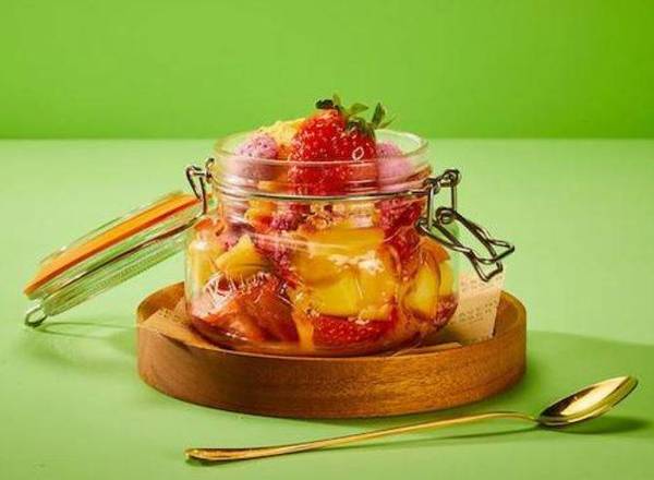 Mango, Strawberry & Coconut