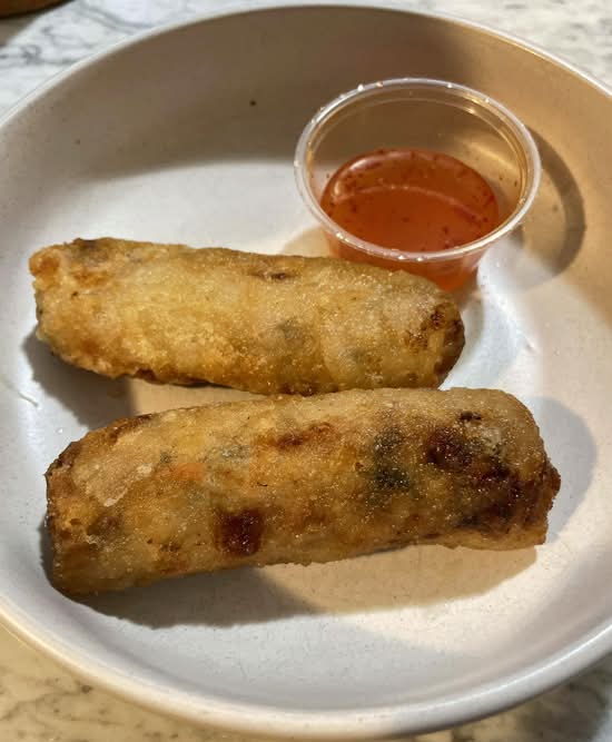 4. Crispy Vegetable Spring Roll (2 Rolls)