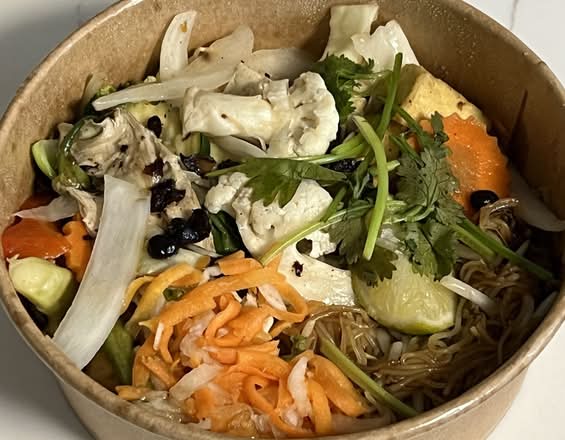 25. Stir Fry Vermicelli and Mixed Vegetable