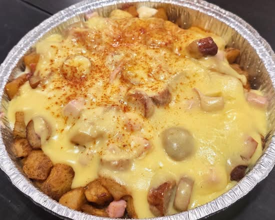 Carnivore Poutine