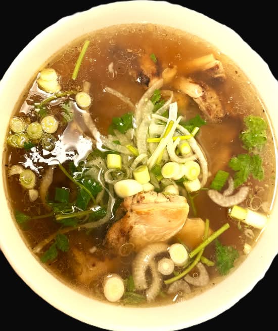 41. Pho with Grilled Lemongrass Chicken (Phở Gà Nướng)