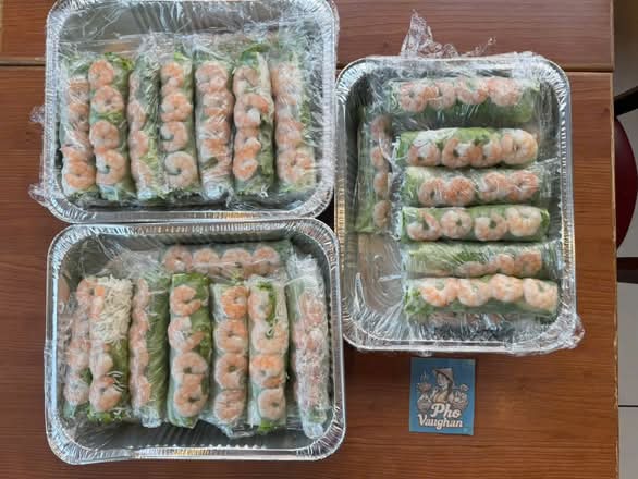 103. Gỏi cuốn tôm/ Fresh Shrimp Spring Rolls (2 rolls)