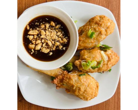 107. Chạo tôm / Shrimp on Sugar Cane (2PCS)