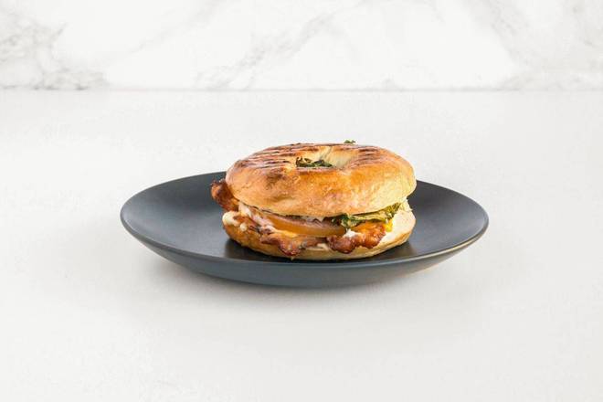 Bagel BLT